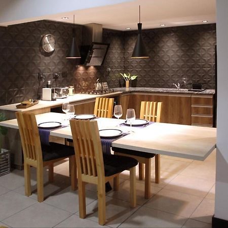 Ayres Home Vip Moderno Solo Adultos Centrico Mendoza Bagian luar foto
